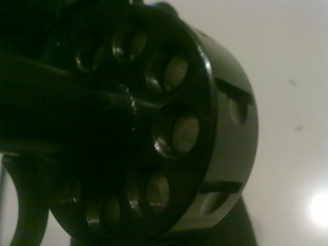 hola, hace poco compre un revolver por internet, un alfa 640 nuevo a buen precio 150 con tres cajas de 60