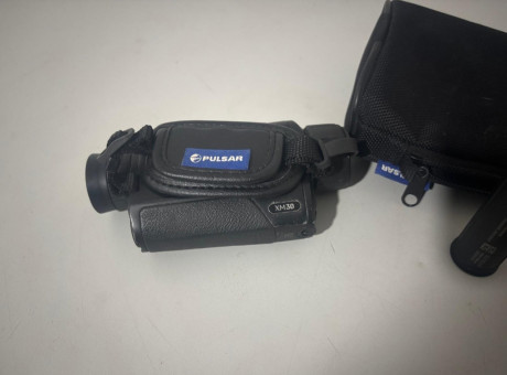 Un compañero vende un termico Pulsar Axioon Key Xm30 con dos baterias  en perfectas condiciones mas fotos 00