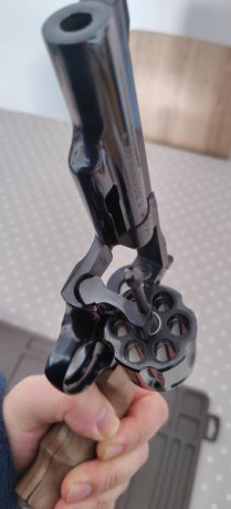 Lo dicho vendo mi revolver Colt Trooper MKIII calibre 357 en perfecto estado como se podrán ver en las 32