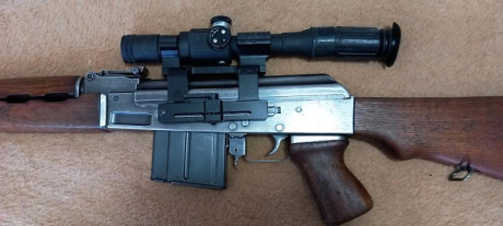 Pongo a la venta otro rifle historico unico y muy dificil de conseguir. De calibre 8×57 es un fusil semiautomático 00