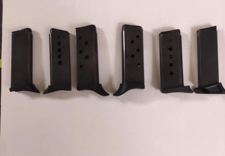 De pistolas detonadoras,
2- VENDIDOS Blow mini 2003 de 8mm
2- Blow 9mmpak
1- VENDIDO Ekol Tuna 8mm
1- 00