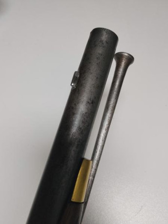 Se vende Brown Bess original. 
Guiado en AE
Con baquetas de carga y limpieza
1700 euros. (por lo mismo 00