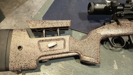 Hola pongo a la venta Rifle Bergara 14 Wilderness HMR en calibre 22-250 con Visor Nikko Stirling Diamond 00