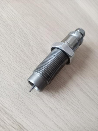 Vendo DECAPPING DIE de Lee

15€ envio incluido 02