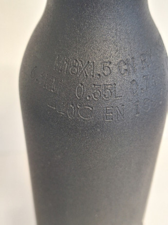 Hola a todos,
Tengo disponible esta botella de aire comprimido, totalmente nueva sin ningún uso,
de 450 11