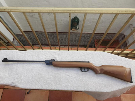 Se vende gamo 45-S-61 del 4,5mm.es una carabina para colección y para disfrutar de ella disparando.esta 00