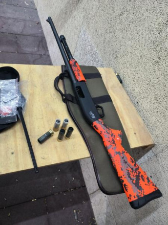 Comprada nueva en Marzo de 2025

Modelo SXP Tracker Blaze Rifled Barrell, cañón rayado de 61cm (24")

Muy 02