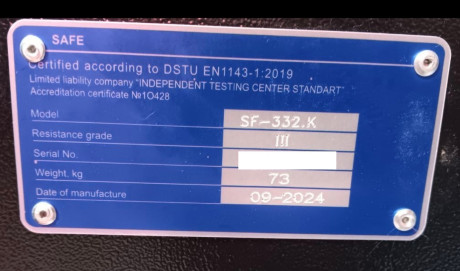 Vendo el siguiente armero por necesidad de uno de mas capacidad:

Marca: SAFER

Modelo: SF-332

Grado 01