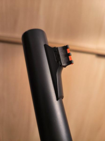 Comprada nueva en Marzo de 2025

Modelo SXP Tracker Blaze Rifled Barrell, cañón rayado de 61cm (24")

Muy 20