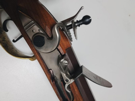 Se vende Jäger Target, de pedernal.  Calibre.54
Pedersoli 
Para competir en Pensilvania y en Maximilian 01