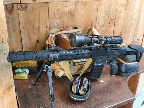 Se vende escopeta del 12
Precio 700€ 10