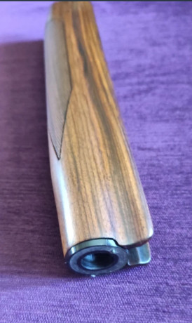 Se vende guardamanos de Benelli SL 121  o SL 80
Está en buen estado como se puede ver en las fotos.

50€ 00