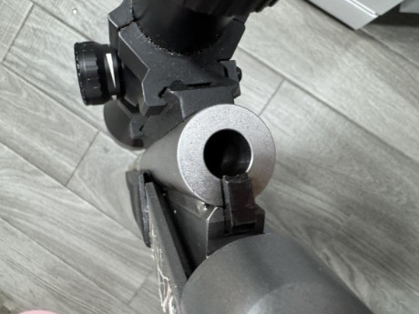 Monotiro Bergara BA13 308W inoxidable con cañón de 50 cm y culata thumbhole

Con lógicas marcas de uso, 10