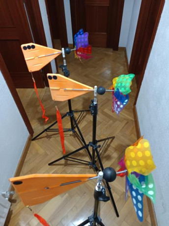 Vendo tres veletas de tiro para Br-50 o 25 aire.180€. 01