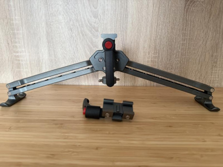 Se vende Bipode FCS26 / F-Class Soluciones 26.
El bípode FCS26 está diseñado para disparos de precisión 01