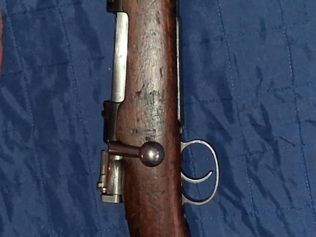 Buenos días
Vendo rifle Carl Gustaf m-96, fabricado en 1915, calibre 6,5x 55 mm, guiado en D 
Precio: 10
