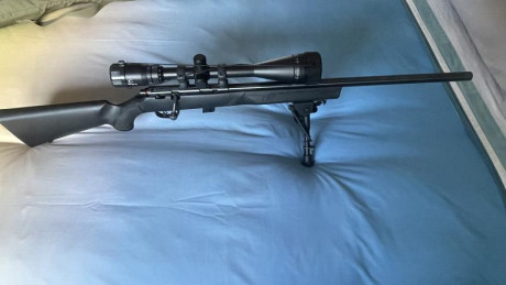 Hola
Vendo carabina del 22lr, marca marlin xt22 es de cerrojo, tiene un cargador de 7, se entrega con 02