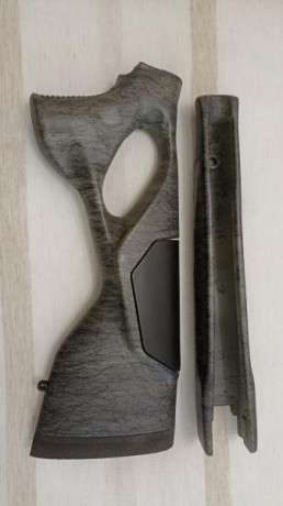 Se vende culata y guardamos de pafjor , culata modelo thumbole para browning mk2, sin usar 650 euros más 01