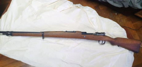 Vendo este Mauser Chileno fabricado por Steyr. En su calibre original, 7 x 57 Mauser. El fusil no tiene 02
