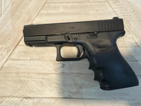 Glock 19 de 3ª generación.

Estado excelente apenas usada.

El arma se puede ver y probar en Toledo.

400 00