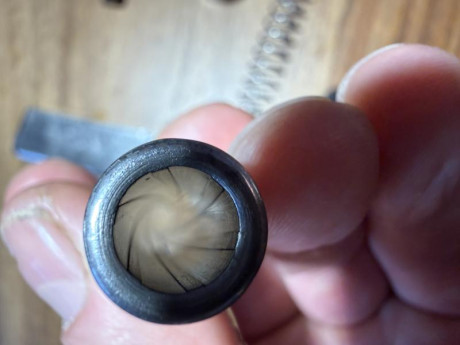   Vendo pistola Astra 3000 calibre 7,65 corto – 32 ACP.   

Vendo pistola Astra 3000 calibre 7,65 corto 02