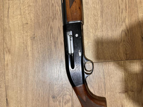 TIENE 66CM DE CAÑON CHOKE DE 4 ESTRELLAS FIJO NUNCA A FALLADO ESTA PRACTICAMENTE NUEVA 280€ O CAMBIO POR 02