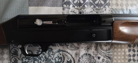 Vendo escopeta benelli121 en perfecto estado.
Cañon de 71 cm,3 estrellas fijas.
 La escopeta se encuentra 00