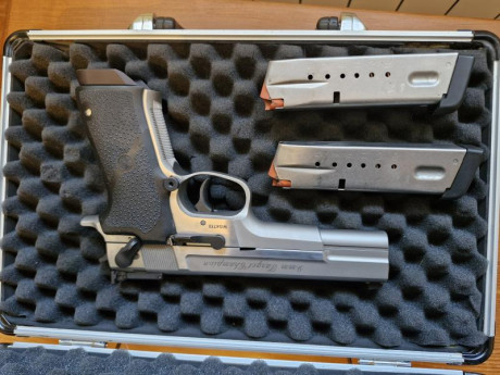 Pistola de competición Smith & Wesson Target Champion de 9 mm. 

¡¡¡ VENDIDA !!! 01