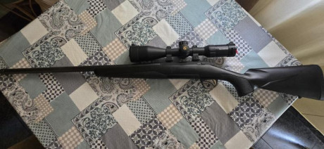 Vendo rifle de cerrojo Browning X-bolt. 
Calibre 308
Cañón de 61 semipesado.
 Cargador separable.
 Sistema 02