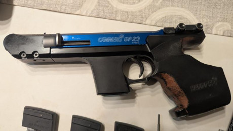 Buenas noches.
Pongo a la venta mi hammerli sp20 del .22 con carro del .32.
Como se puede apreciar es 00