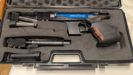 Buenas noches.
Pongo a la venta mi hammerli sp20 del .22 con carro del .32.
Como se puede apreciar es 10