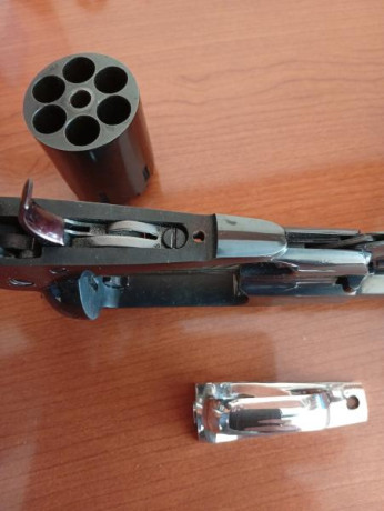 VENDO: Revolver Remington de  Pietta. 
Pat. 14 Sep.1858 Remington & SONS. ILION NEW YORK U.S.A NEW 22