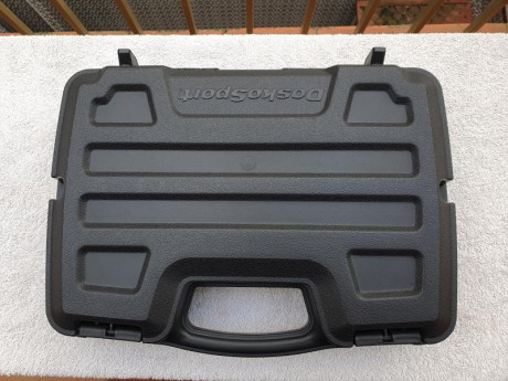 Se vende revolver ruby extra en calibre 38 special.Guiado en F.Esta en buen estado y dispara muy bien,tiene 01