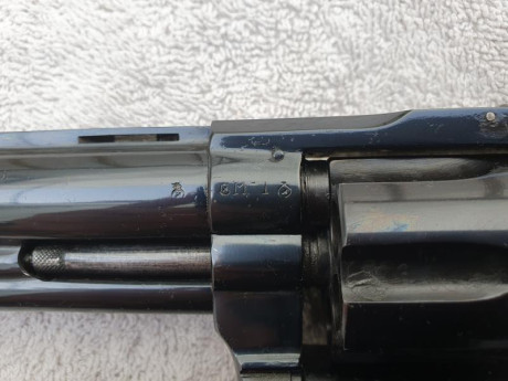 Se vende revolver ruby extra en calibre 38 special.Guiado en F.Esta en buen estado y dispara muy bien,tiene 22