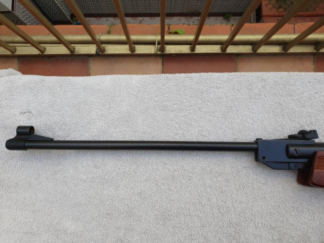 Se vende gamo expo 2000 en calibre 4,5mm.esta en buen estado y funciona perfectamente.pavonado y maderas 11