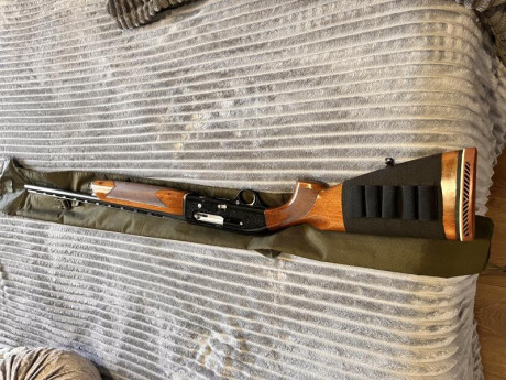 TIENE 66CM DE CAÑON CHOKE DE 4 ESTRELLAS FIJO NUNCA A FALLADO ESTA PRACTICAMENTE NUEVA 280€ O CAMBIO POR 31