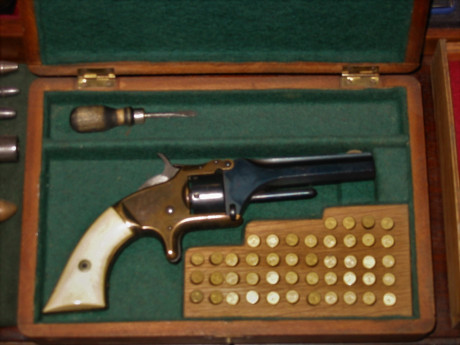 Busco en Libro de coleccionista arma en 22 lr. Contacto por MP.Saludos al foro 120