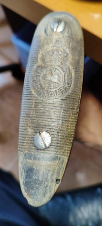 Se ofrece a la venta una escopeta Victor Sarasqueta Modelo 216 HH Hispania, calibre 12, una pieza clásica 11