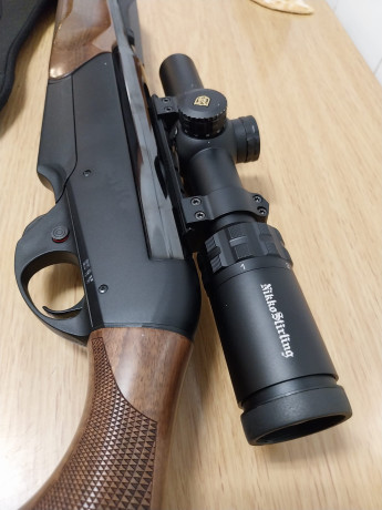 Vendo benelli argo 30-06 con pocos tiros como mucho 3 cajas, tiene visor de batida Nikko stirling  octa 02