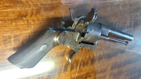 Un compañero de Córdoba, vende este Revolver Lefaucheux

Inscrito en Libro Coleccionista

Cañón de unos 00