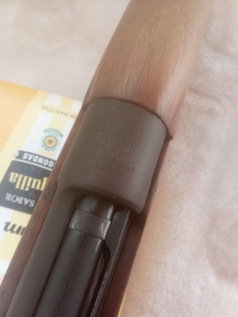 Hola al foro,un compañero vende un Coruña FR8 en muy buen estado de madera y Pavón,con muy poco uso siempre 00