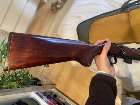 Hola a todos. 

Vendo carabina Baikal TOZ 17-01 22lr de cerrojo, en muy buen estado y en perfecto funcionamiento. 12