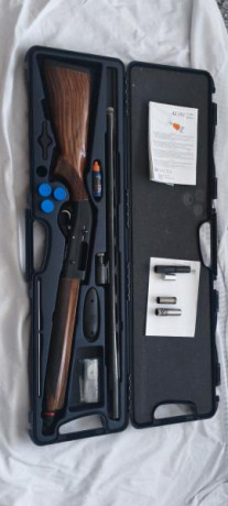 Vendo Beretta Urika 2 en muy buenas condiciones según se puede ver en las fotos.
La escopeta está en Madrid 00