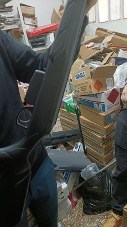 Un buen amigo me pide que ponga a la venta estos rifles que tiene depositados por fallecimiento de un 132