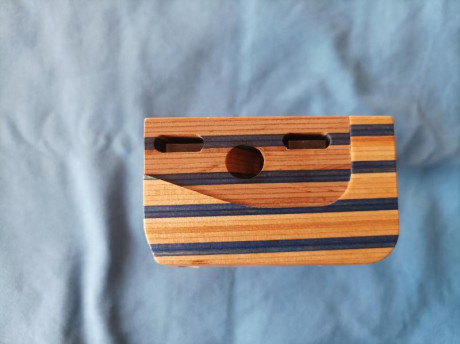 Buenas a todos.
Vendo cacha zurda para Walther GSP, talla M.
La cacha está completa y absolutamente nueva.
La 20