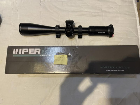 Más fotos en accesorios para el tiro. 
800 y 400 euros respectivamente.
Como nuevos. 01