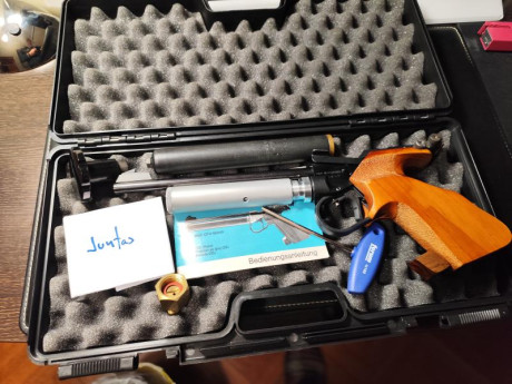 Pistola Walther Cp2 en buen estado.

Con un cartucho original de CO2, con cacha talla M, un adaptador 02