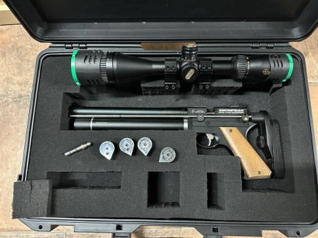 PARA INICIARSE EN EL PCP

Capacidad del depósito: 80cc.
Presión máxima de carga: 220 bares.
Manómetro 02