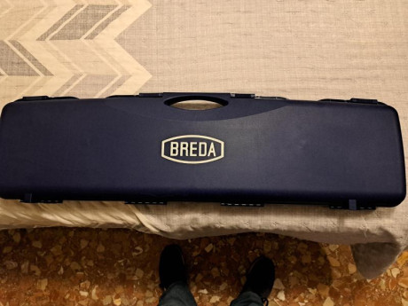 Se vende  BREDA ERMES.
Prácticamente nueva,  procede de sorteo de la sociedad de cazadores.
Se ha utilizado 02