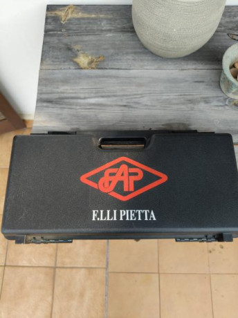 Buenos días.

Vendo mi revolver pietta Remington new model army shooter, cal 44 y cañón de 8".

Posiblemente 02